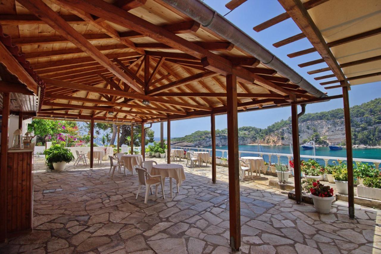 Hotel Kavos